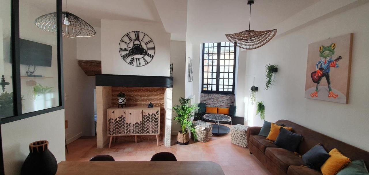 Appartement Duplex Au Coeur Du Centre Historique برجراك المظهر الخارجي الصورة