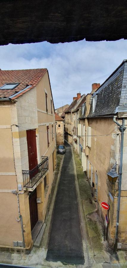 Appartement Duplex Au Coeur Du Centre Historique برجراك المظهر الخارجي الصورة